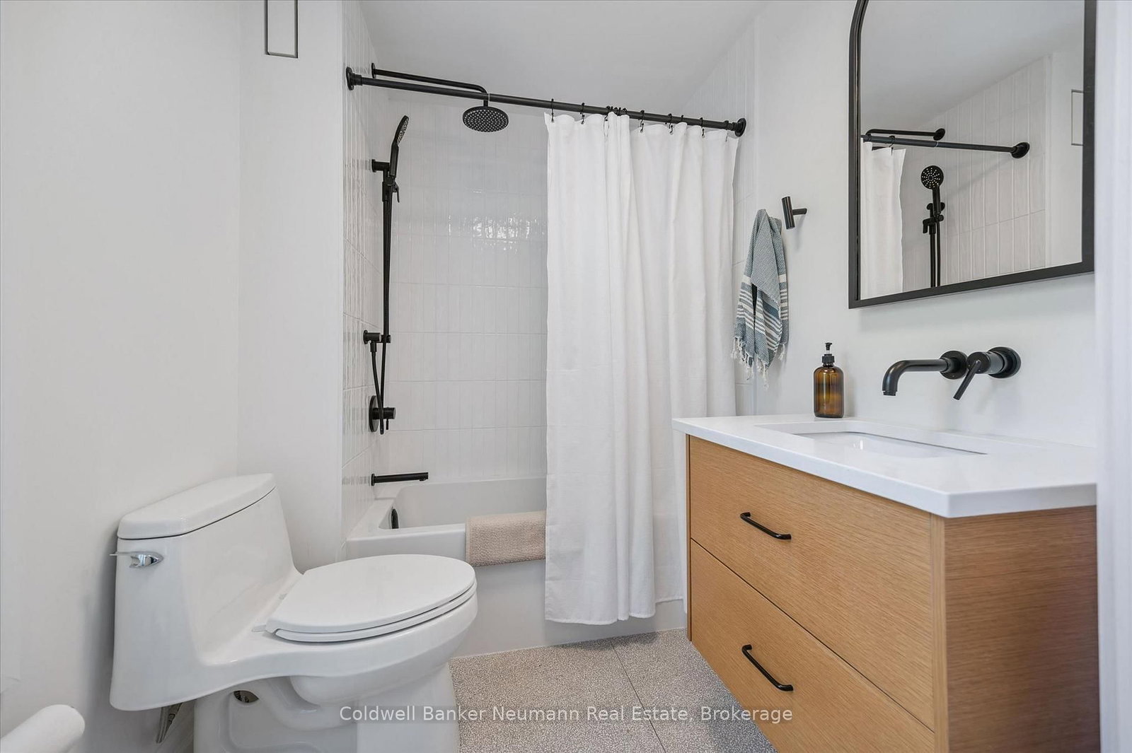 67 Grove Street • Guelph, ON photo 25