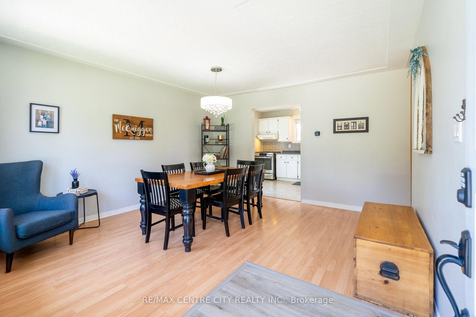 242 Rapley Street • Strathroy-Caradoc, ON photo 13