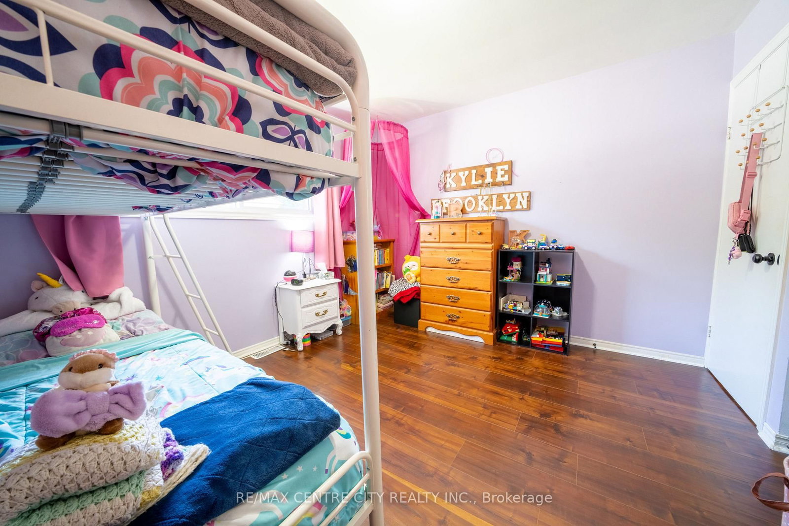 242 Rapley Street • Strathroy-Caradoc, ON photo 22