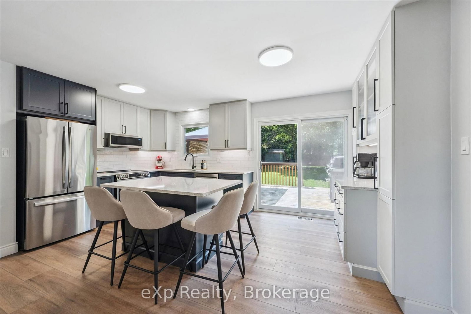 18 Eleanor Crt, Guelph, view 6