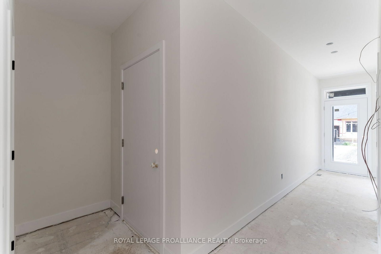 1042 Turner Drive • Brockville, ON photo 9