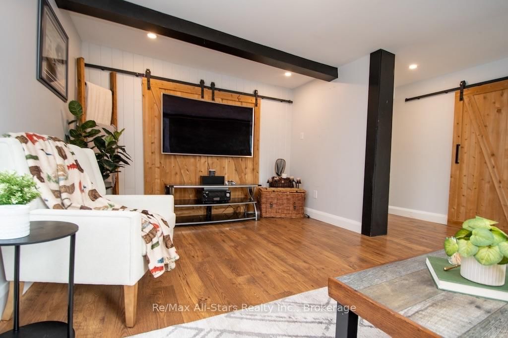 96 Regent Street • Kawartha Lakes, ON photo 12