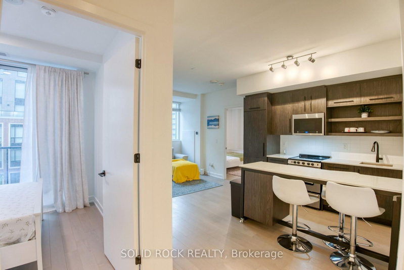 306 - 560 Rideau Street