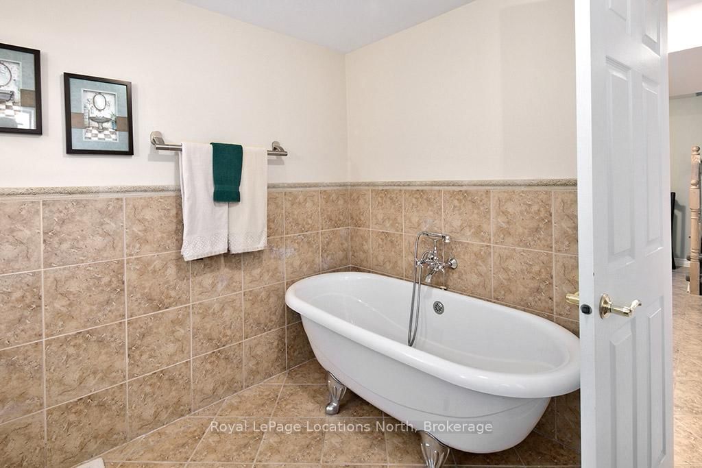 110 Napier Street W • #24 • Blue Mountains, ON photo 36