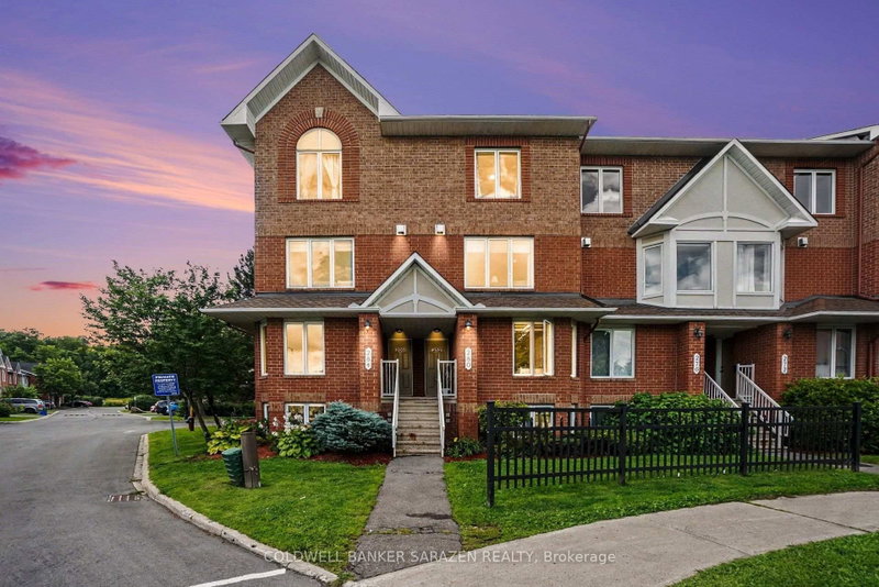 11 - 282 Cresthaven Drive