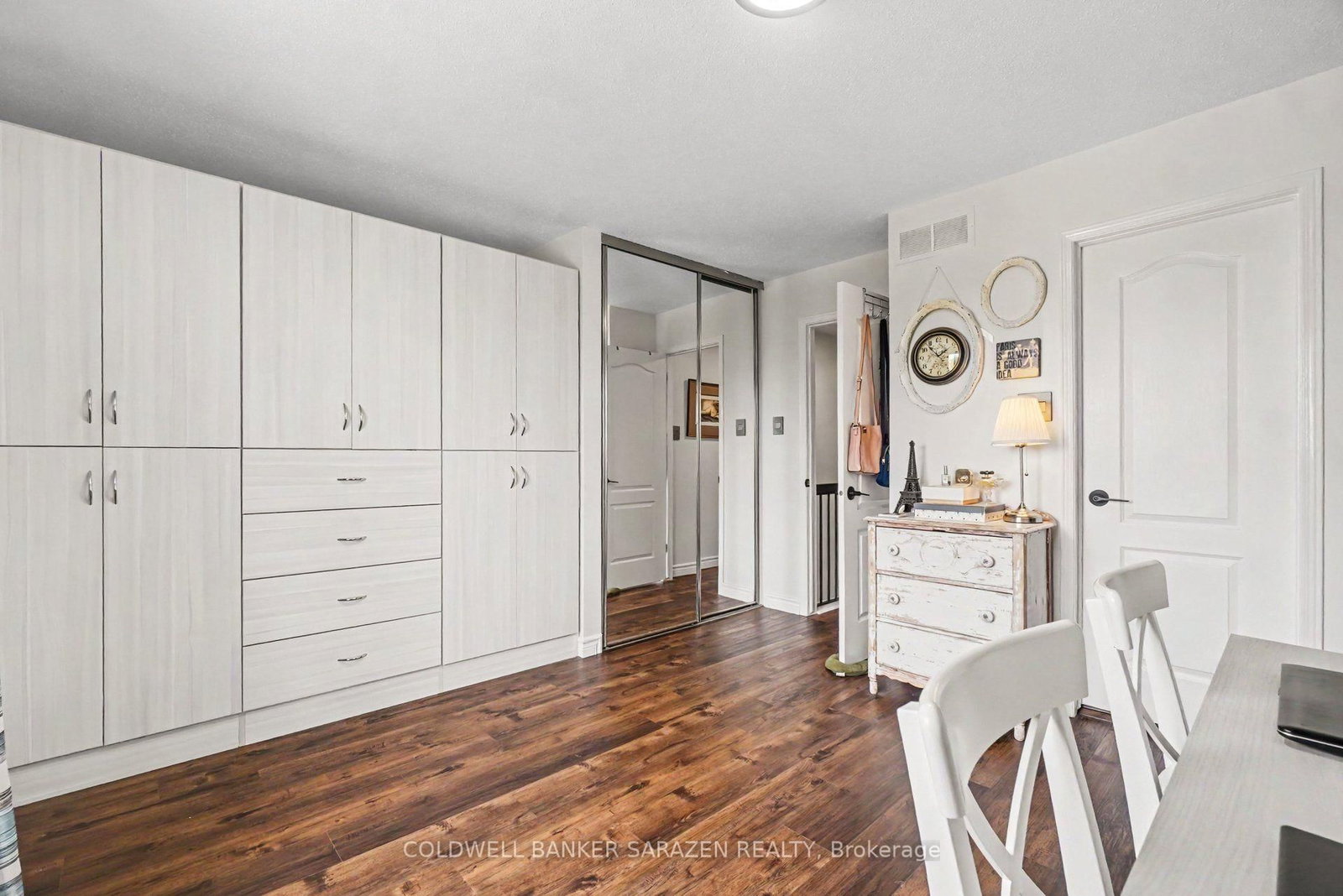282 Cresthaven Drive • #11 • Ottawa, ON photo 29