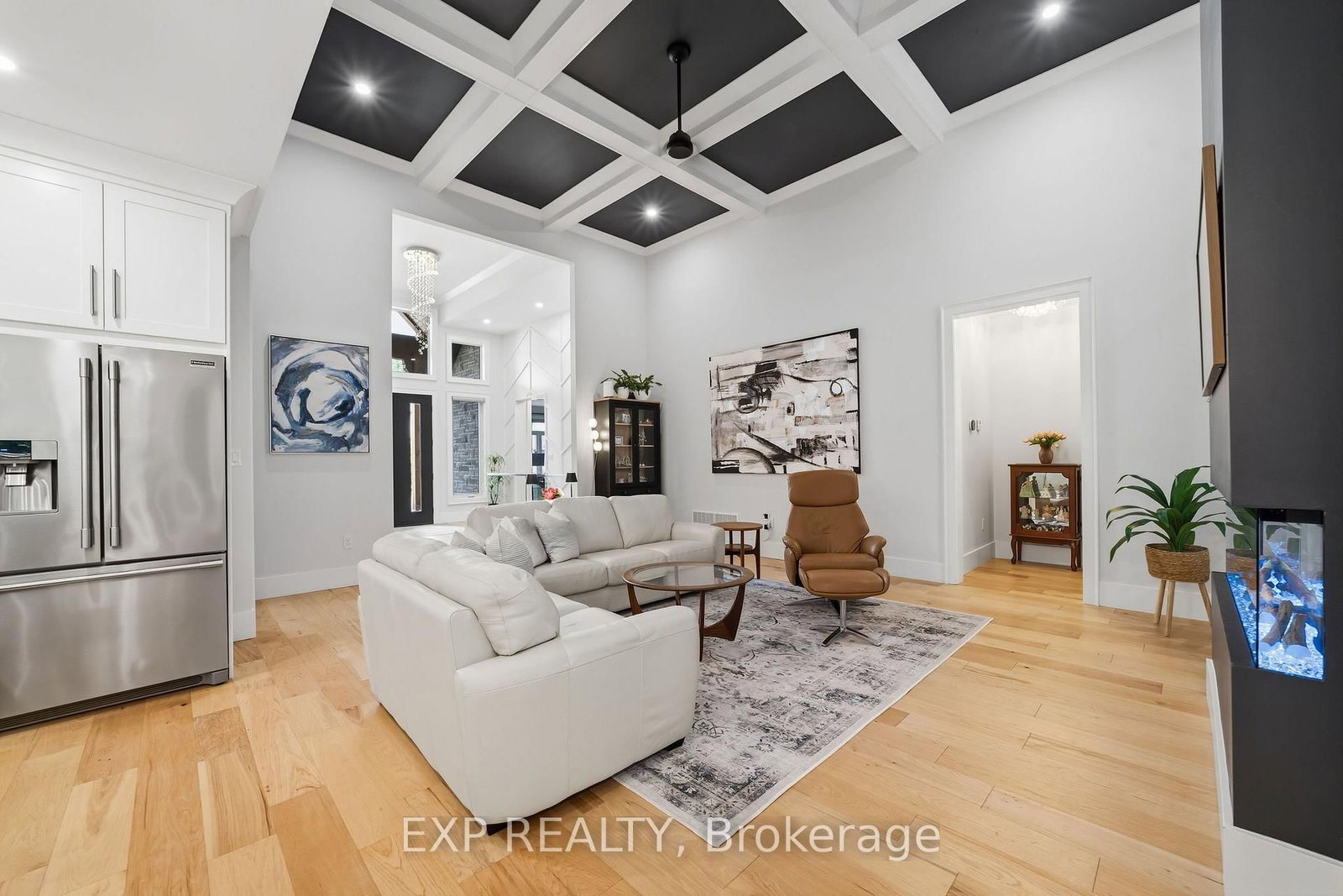 61 Ashby Crescent • Strathroy-Caradoc, ON photo 10