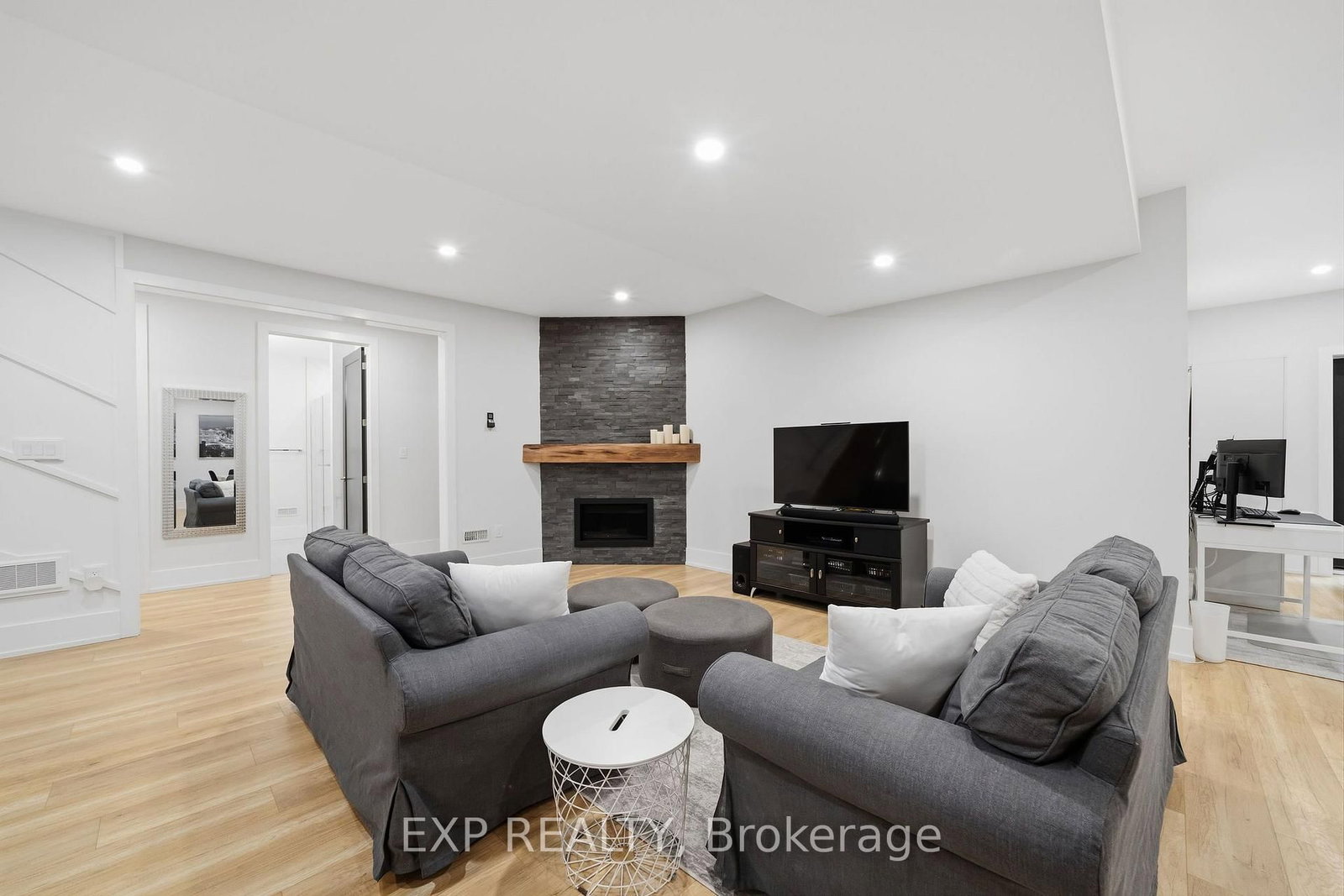 61 Ashby Crescent • Strathroy-Caradoc, ON photo 27