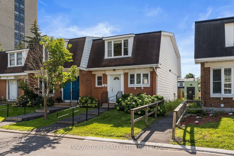 13 - 920 Dynes Road