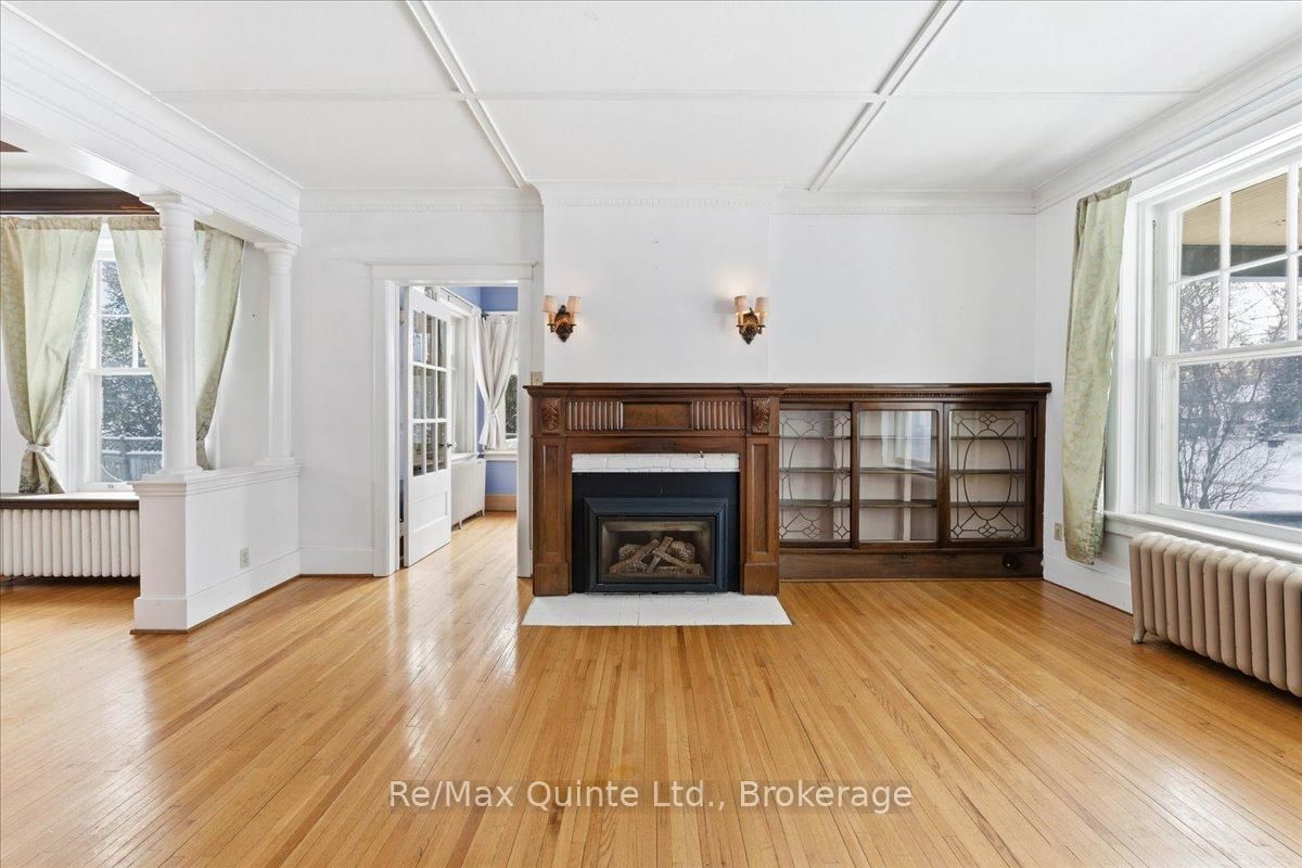 219 East Street • Greater Napanee, ON photo 20