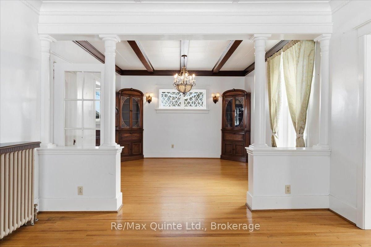 219 East Street • Greater Napanee, ON photo 22