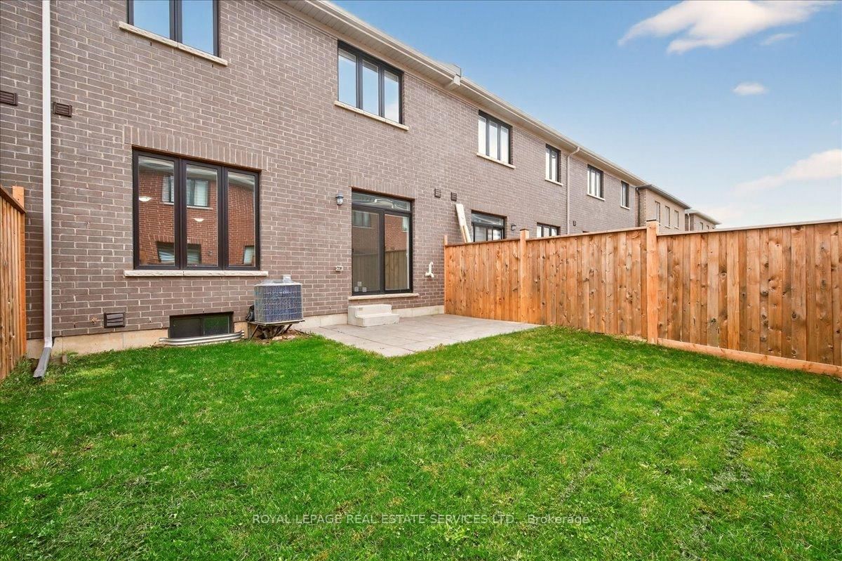 43 Kenesky Dr, Hamilton, view 33