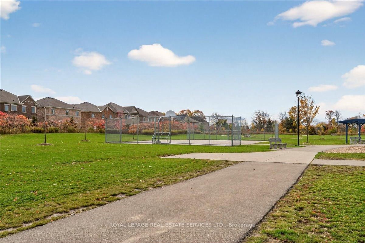 43 Kenesky Dr, Hamilton, view 36