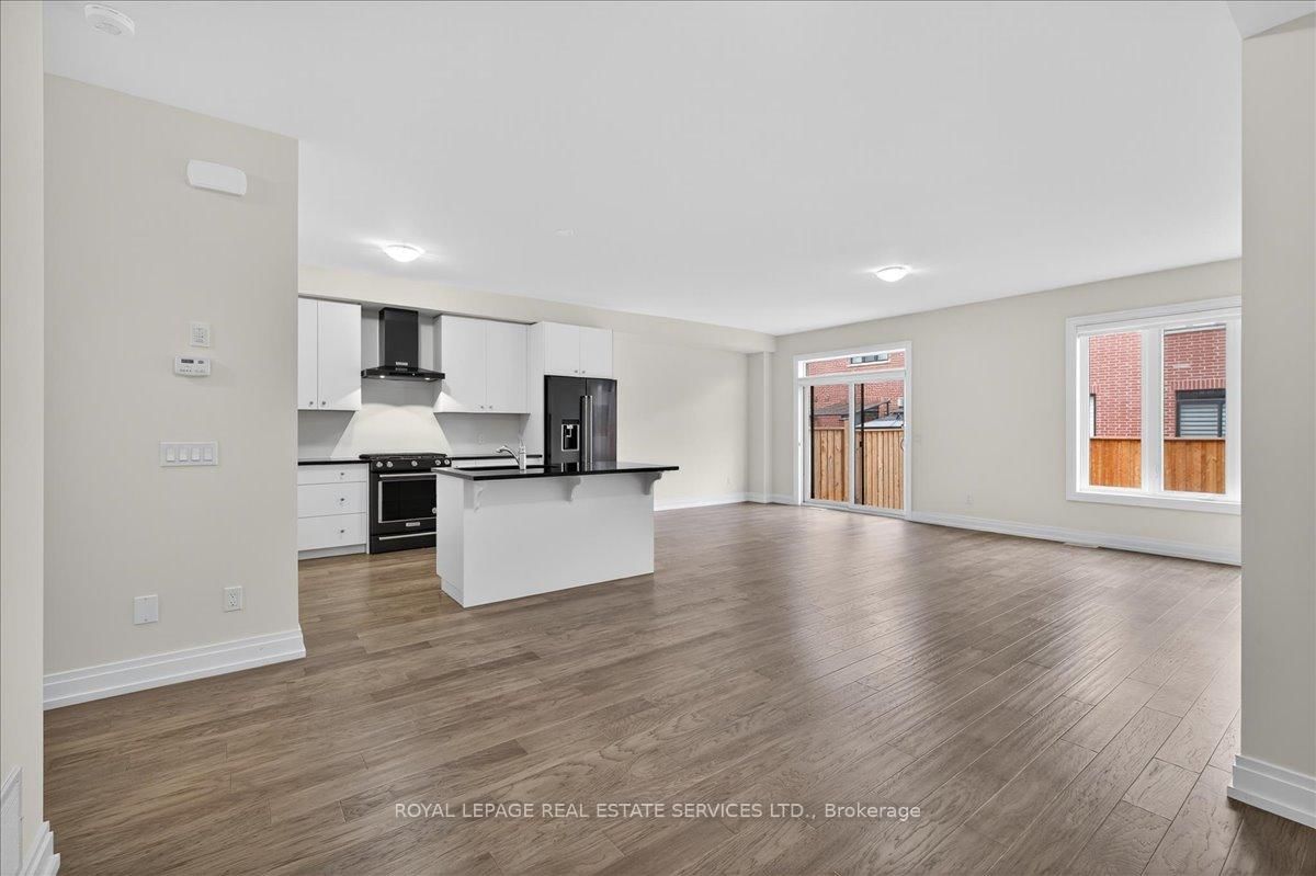 43 Kenesky Dr, Hamilton, view 9