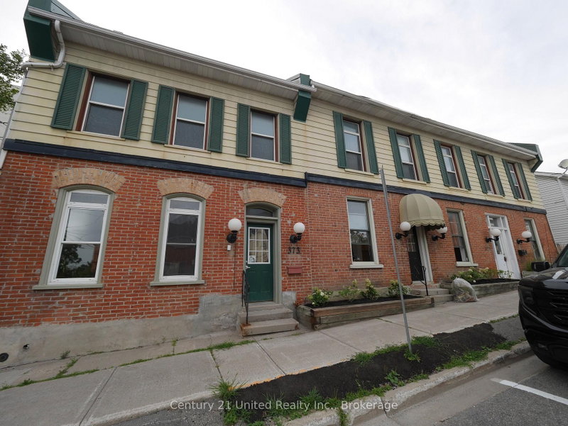 375A Queen Street
