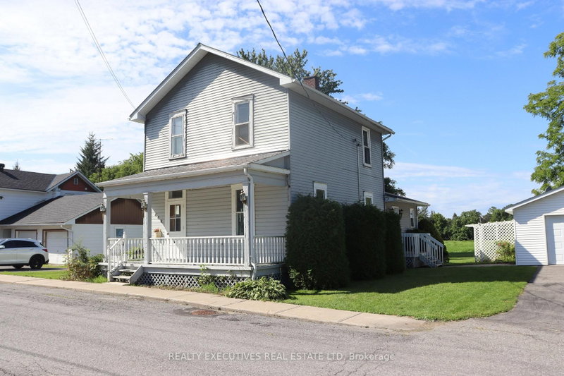 464 Gladstone Street
