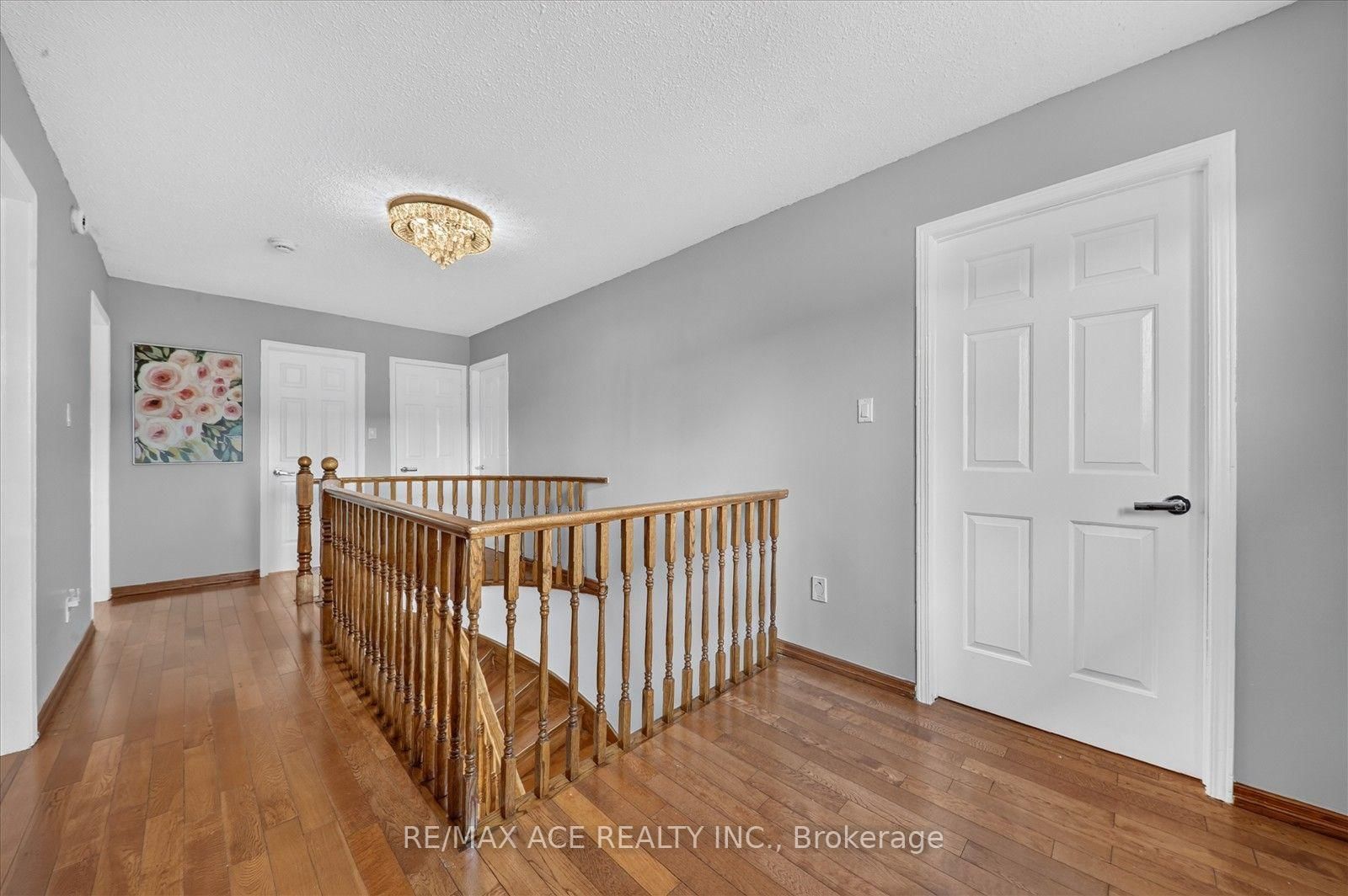 31 Vega Crescent • Hamilton, ON photo 21
