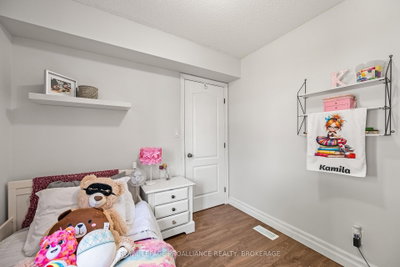 974 Swanfield Street • Kingston, ON photo 8