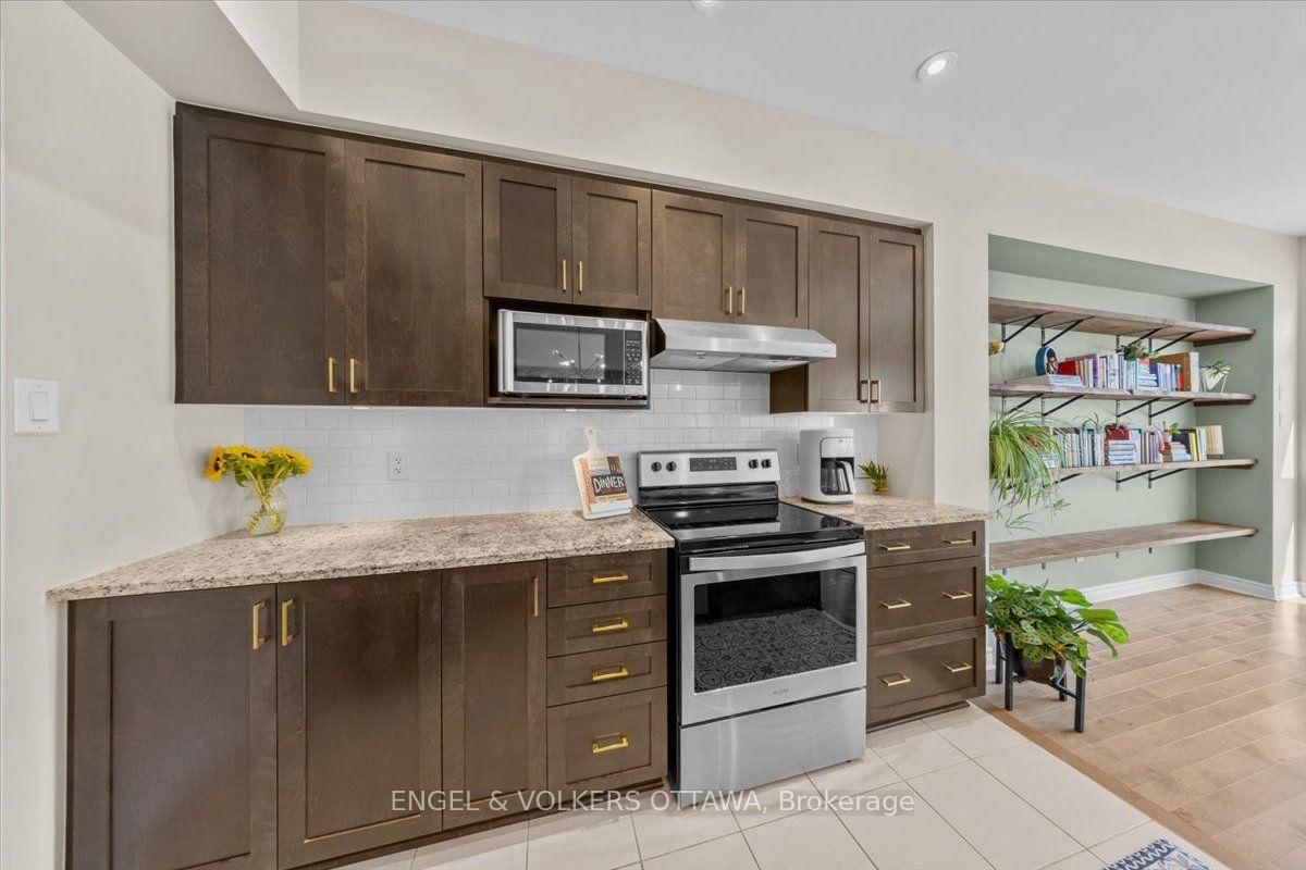 556 Triangle Street • Ottawa, ON photo 16