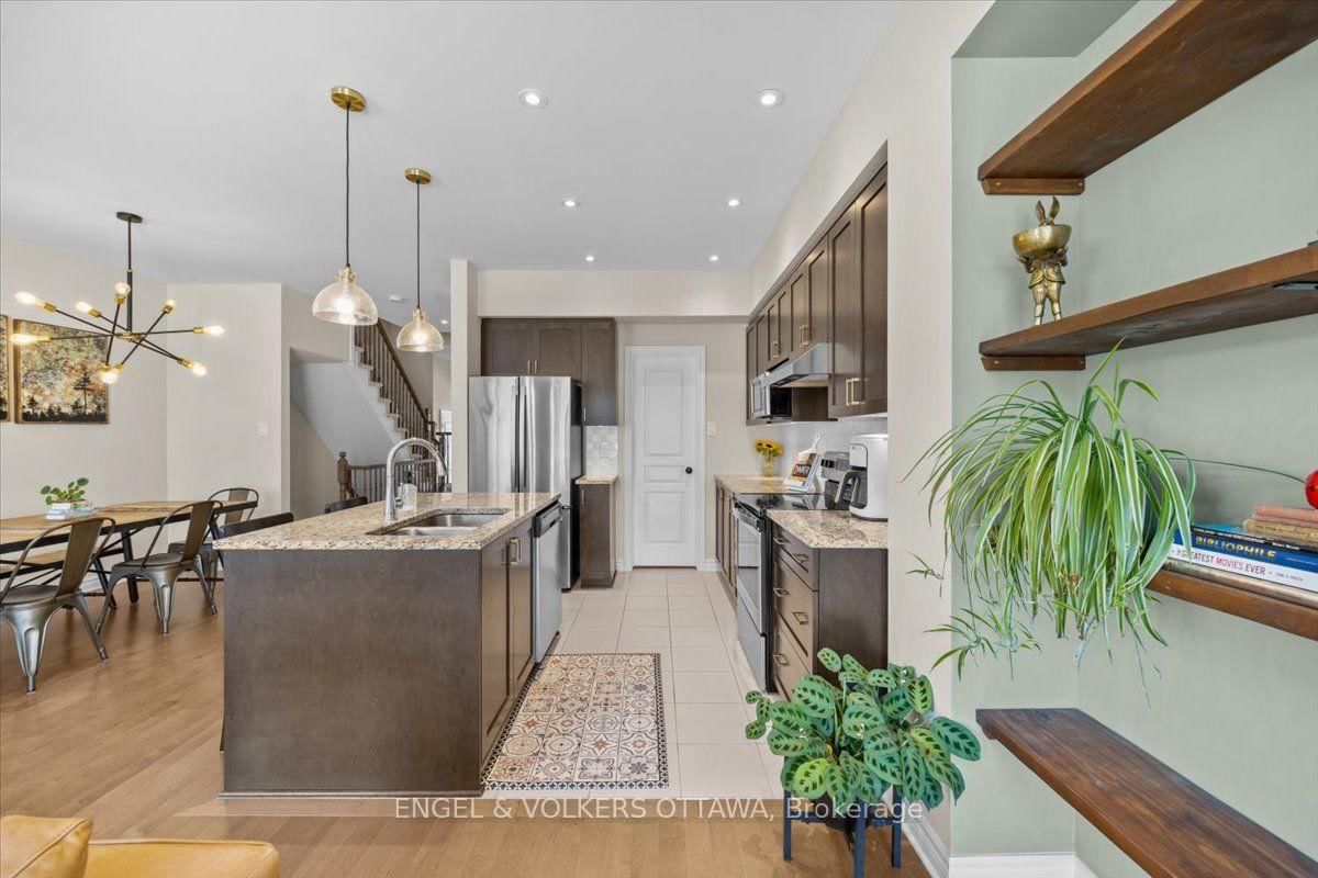 556 Triangle Street • Ottawa, ON photo 17