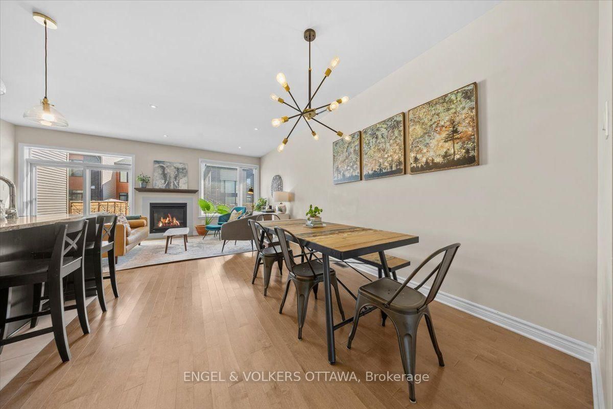 556 Triangle Street • Ottawa, ON photo 6