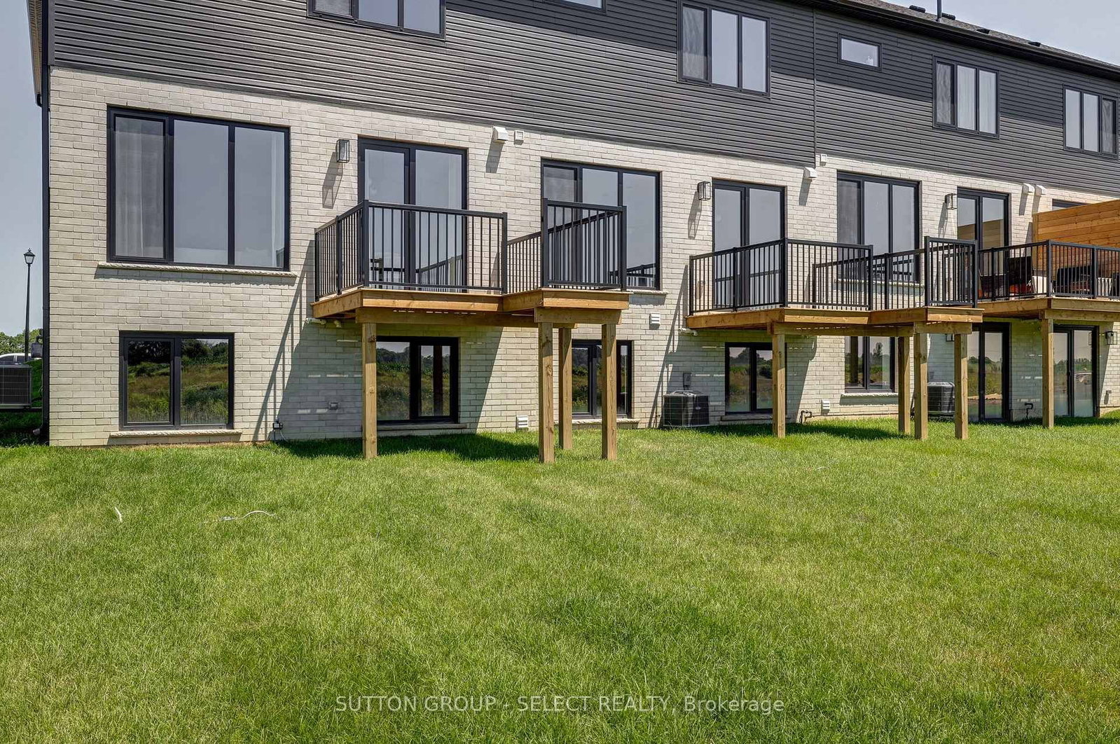31 Optimist Drive • Southwold, ON photo 32