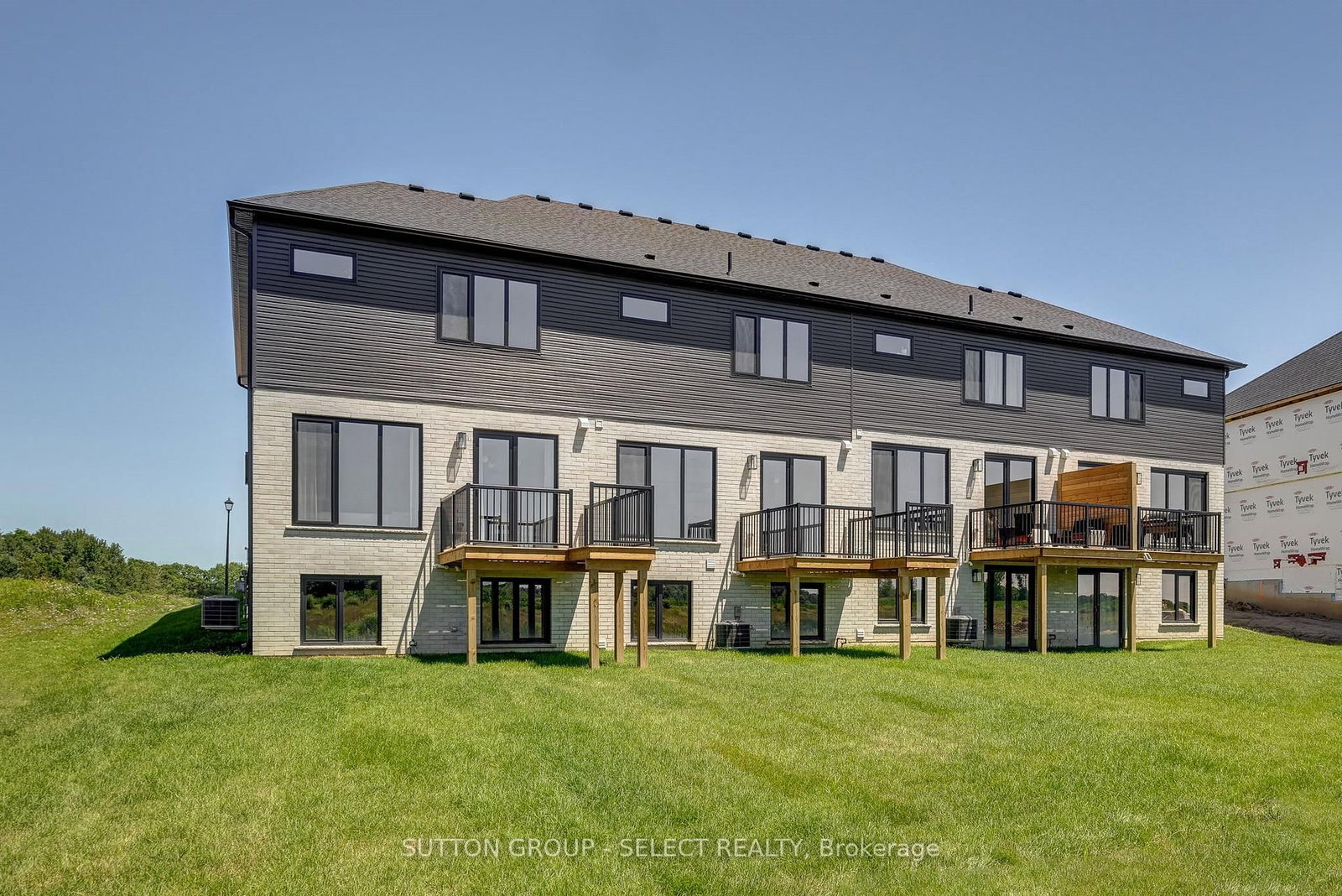 39 Optimist Drive • Southwold, ON photo 31