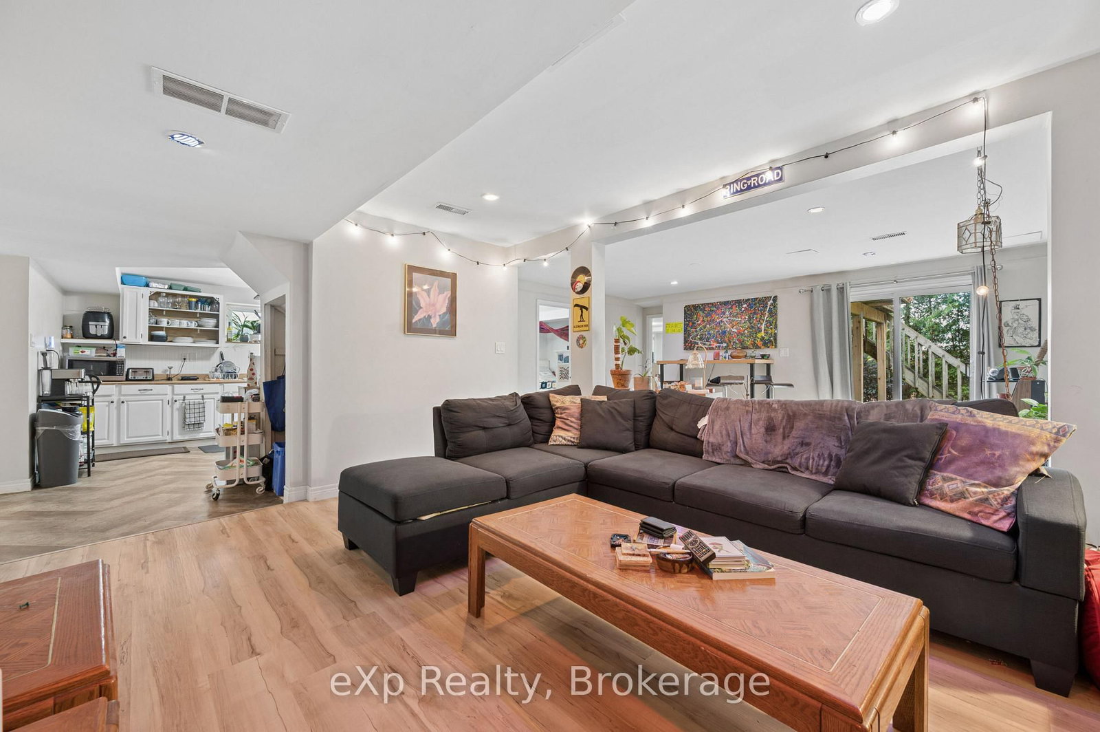 39 Keats Cres, Guelph, view 28