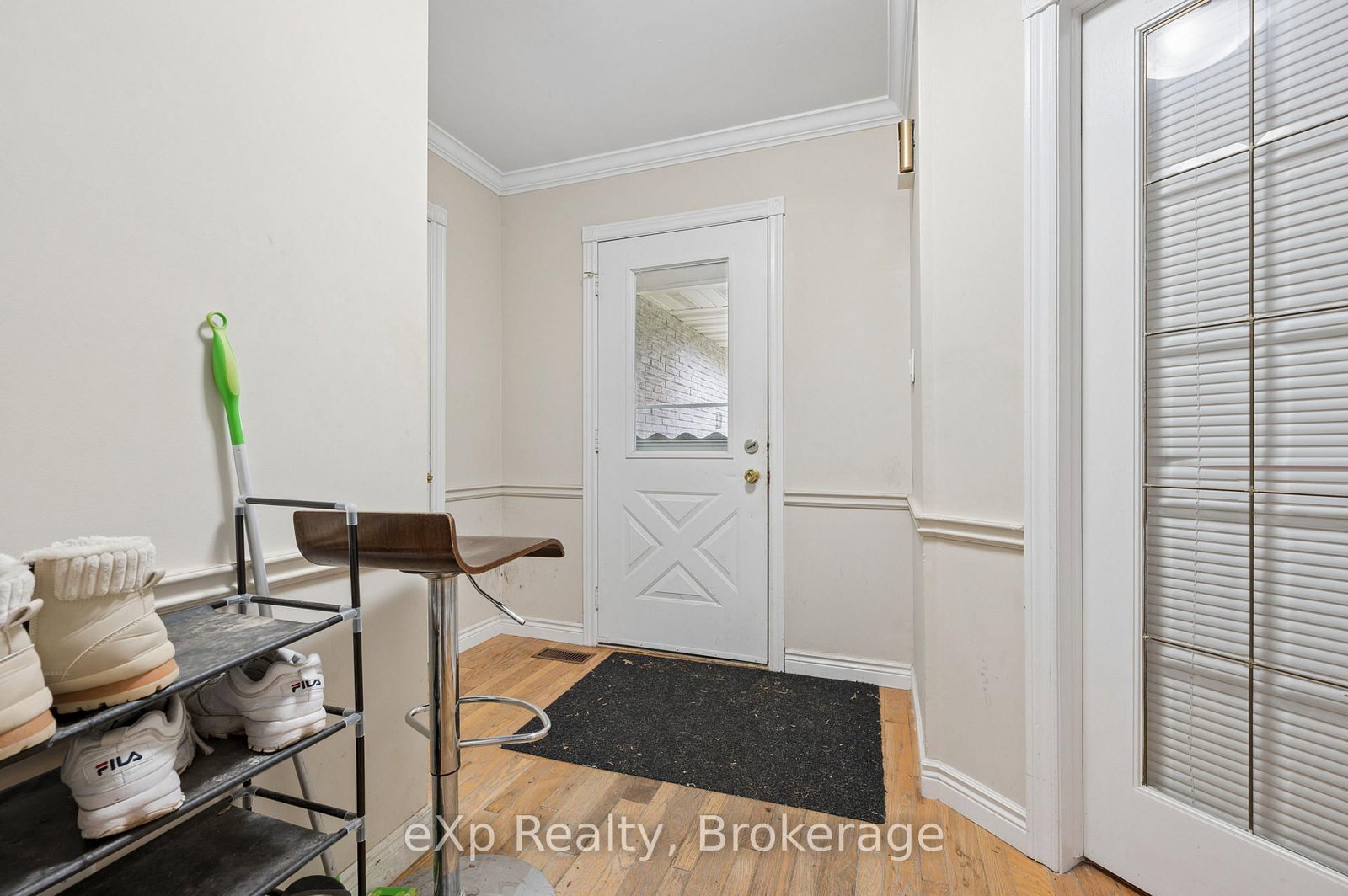 39 Keats Cres, Guelph, view 5