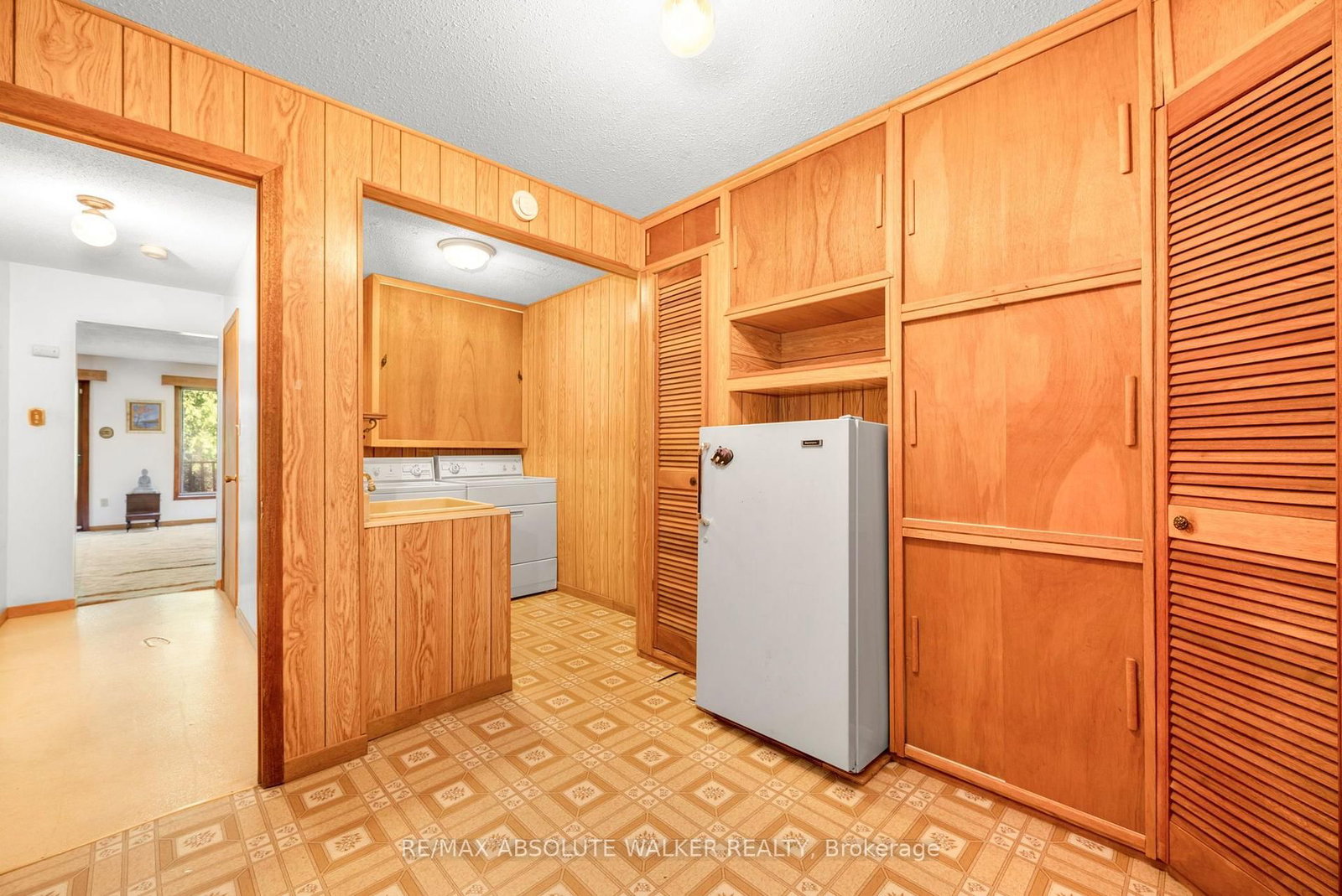 219 Deerwood Drive • Kinburn, ON photo 24