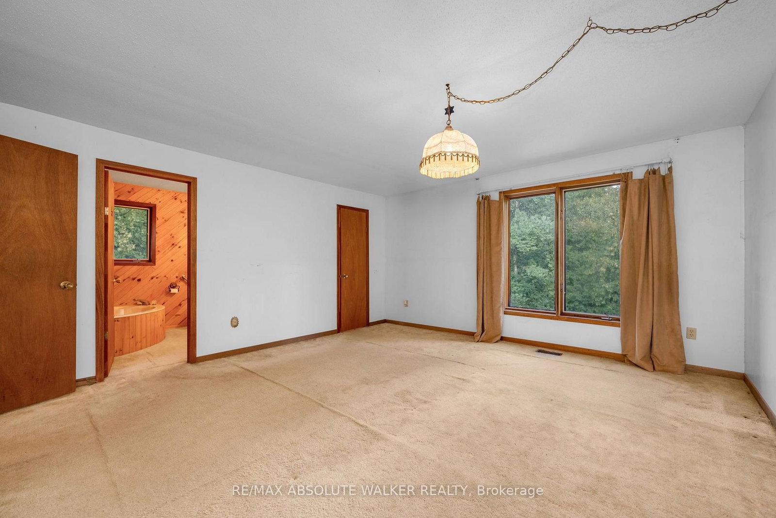 219 Deerwood Drive • Kinburn, ON photo 27