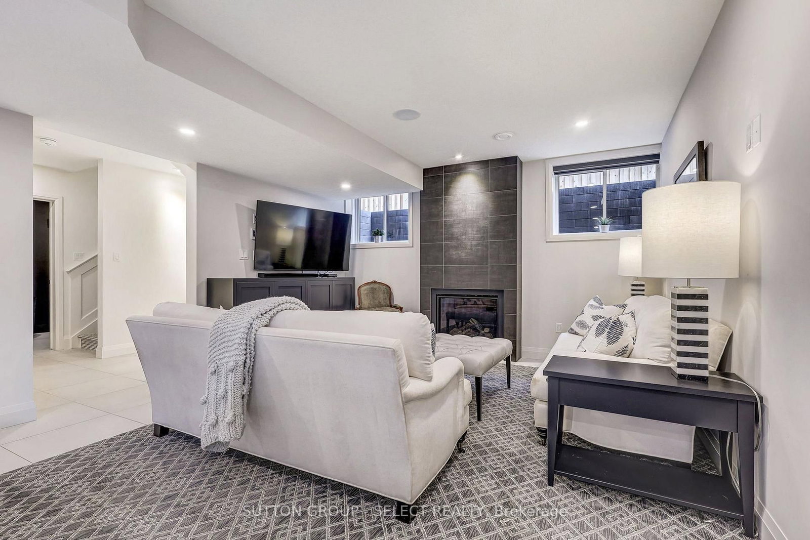 239 Foxborough Place • Thames Centre, ON photo 41