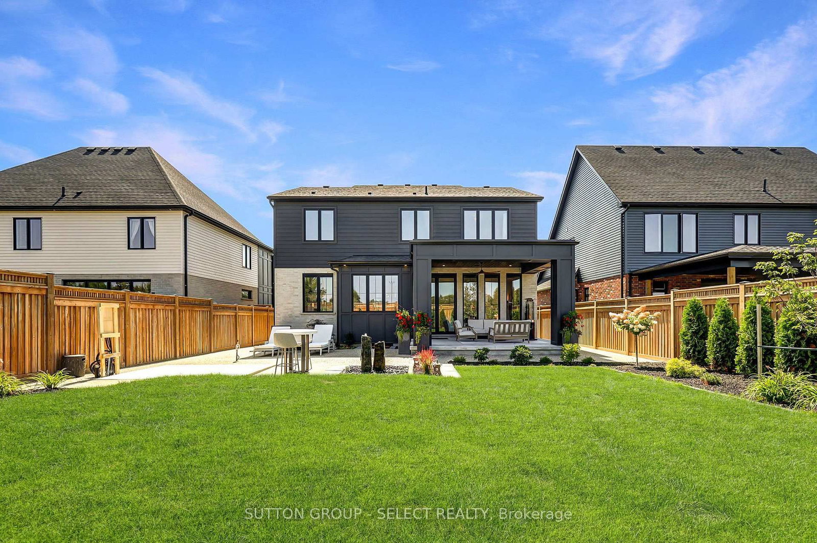 239 Foxborough Place • Thames Centre, ON photo 45