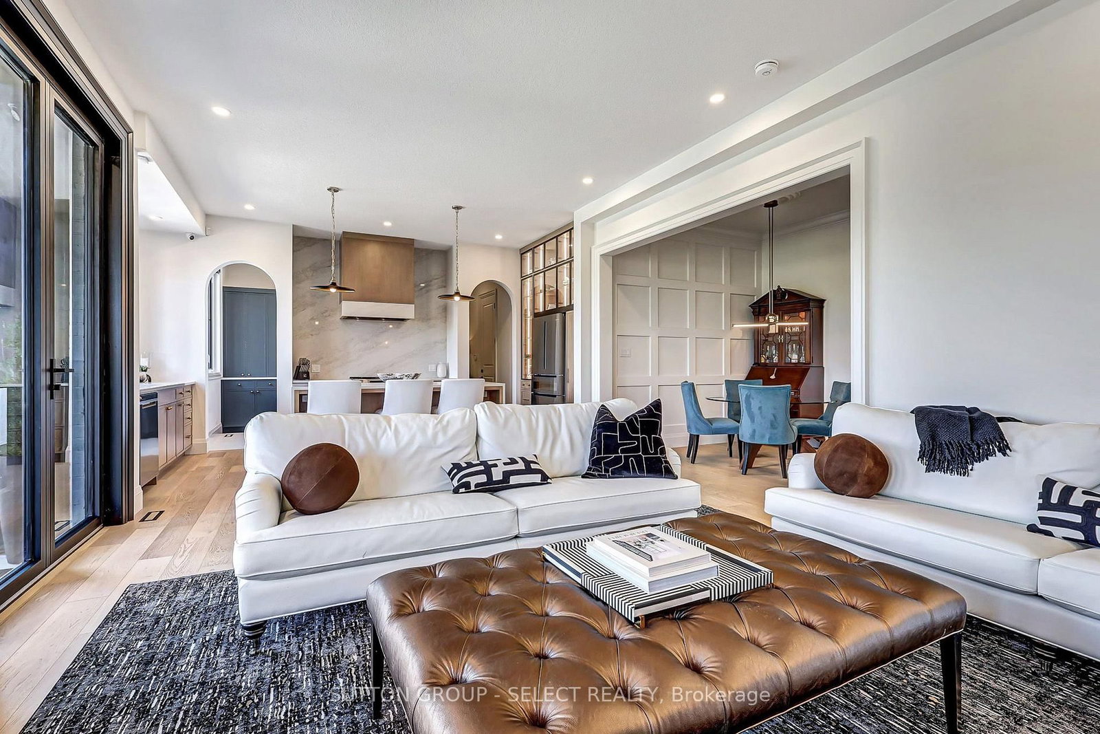 239 Foxborough Place • Thames Centre, ON photo 9