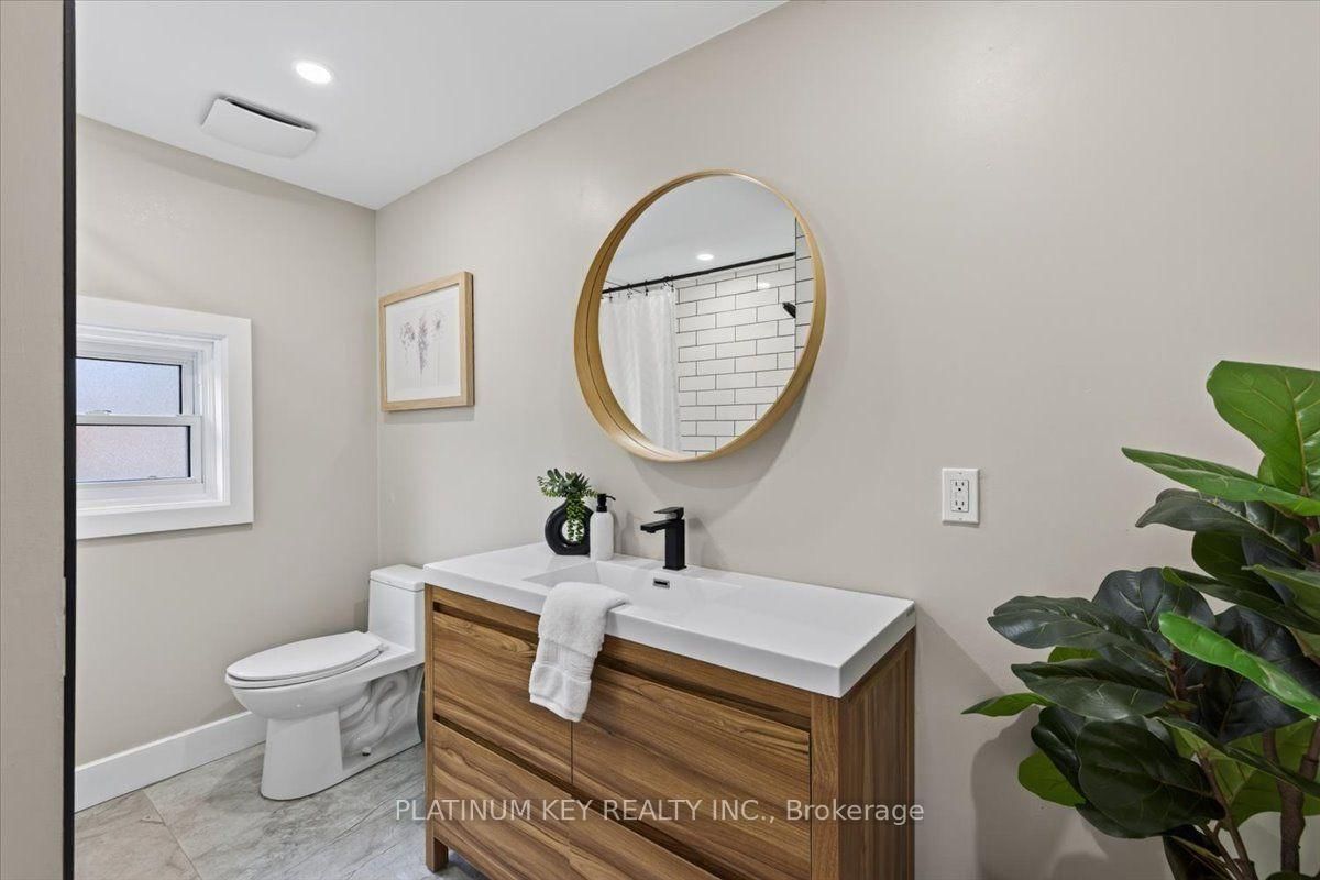 8624 Glendon Drive • Strathroy-Caradoc, ON photo 14