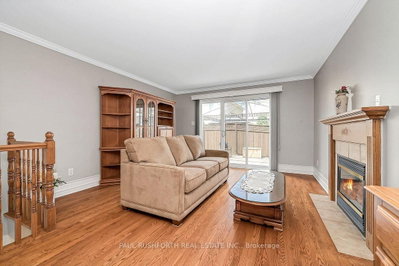 1025 Valin Street • Ottawa, ON photo 5