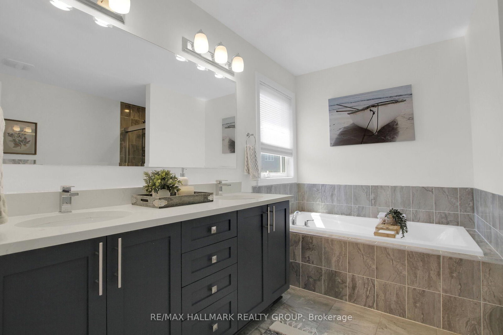 636 Eagle Crest Heights • Ottawa, ON photo 25
