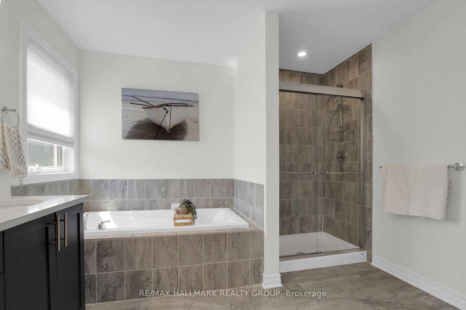 636 Eagle Crest Heights • Ottawa, ON photo 26