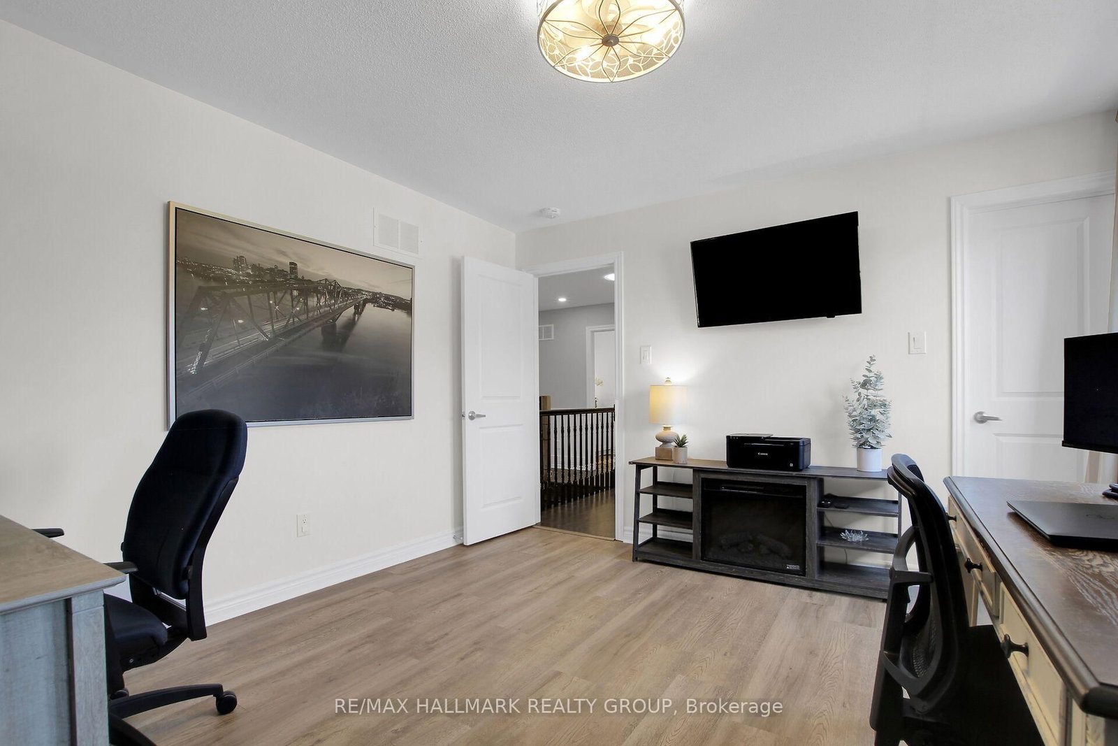 636 Eagle Crest Heights • Ottawa, ON photo 33