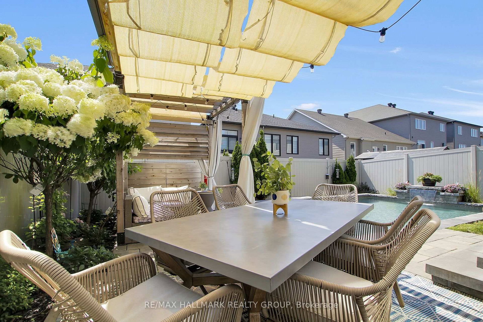 636 Eagle Crest Heights • Ottawa, ON photo 41