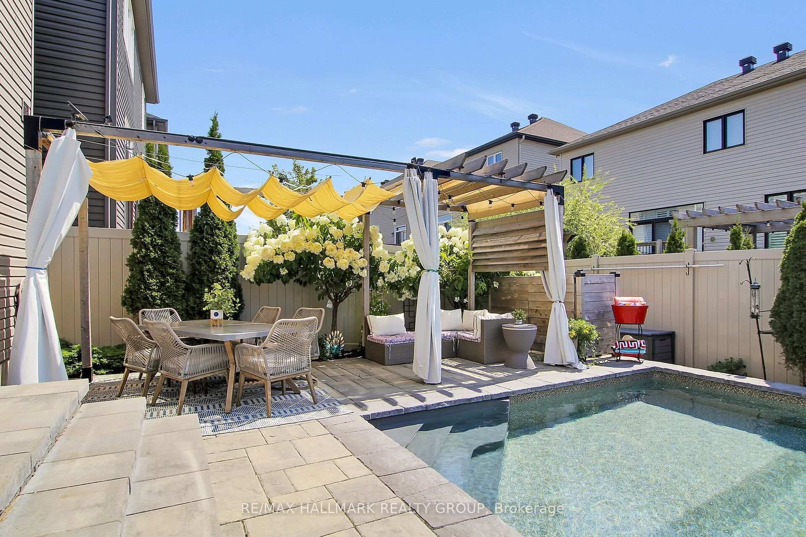 636 Eagle Crest Heights • Ottawa, ON photo 43