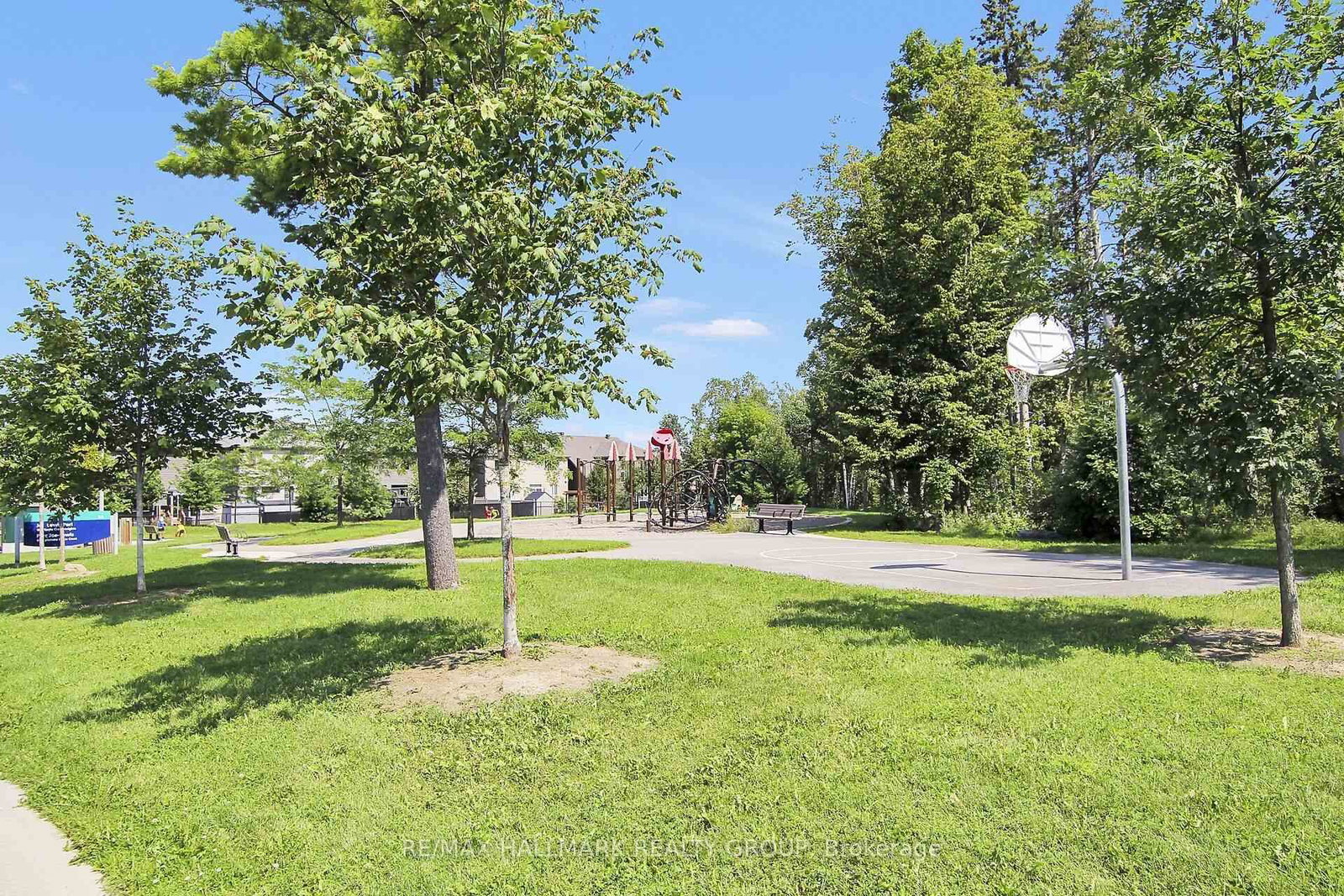 636 Eagle Crest Heights • Ottawa, ON photo 50