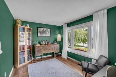 30 Stowe Terrace • Brantford, ON photo 6