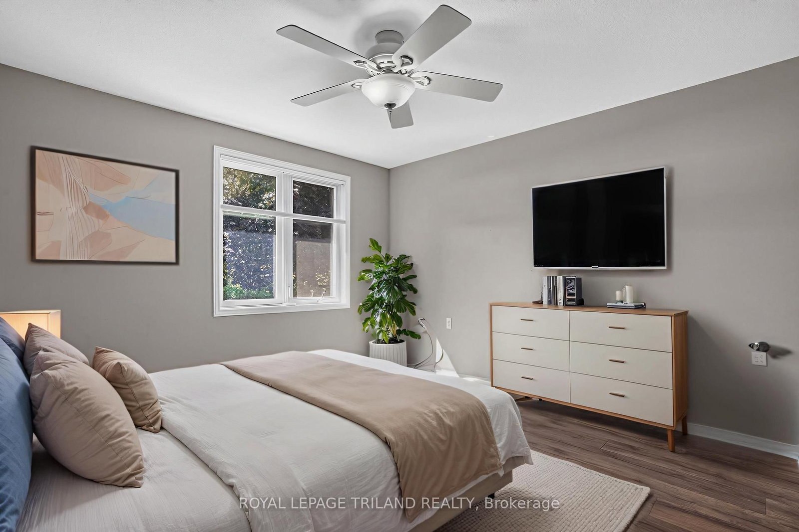 52 Ilderbrook Circle • Middlesex Centre, ON photo 19