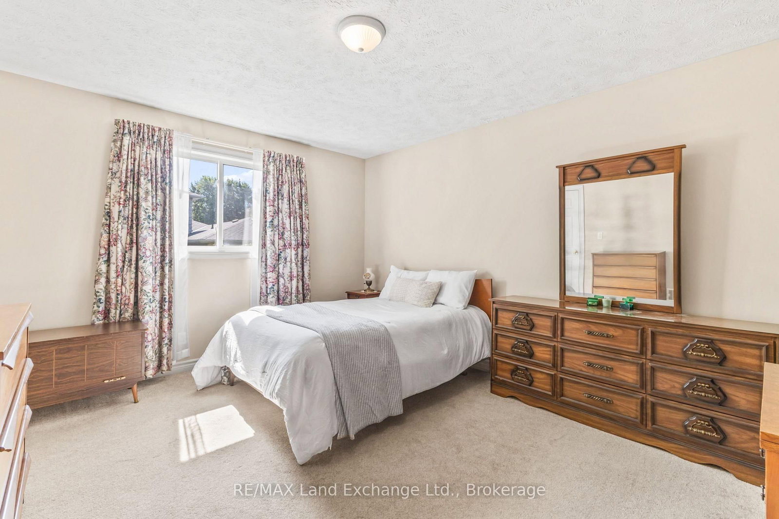 513 Peirson Avenue • Saugeen Shores, ON photo 18