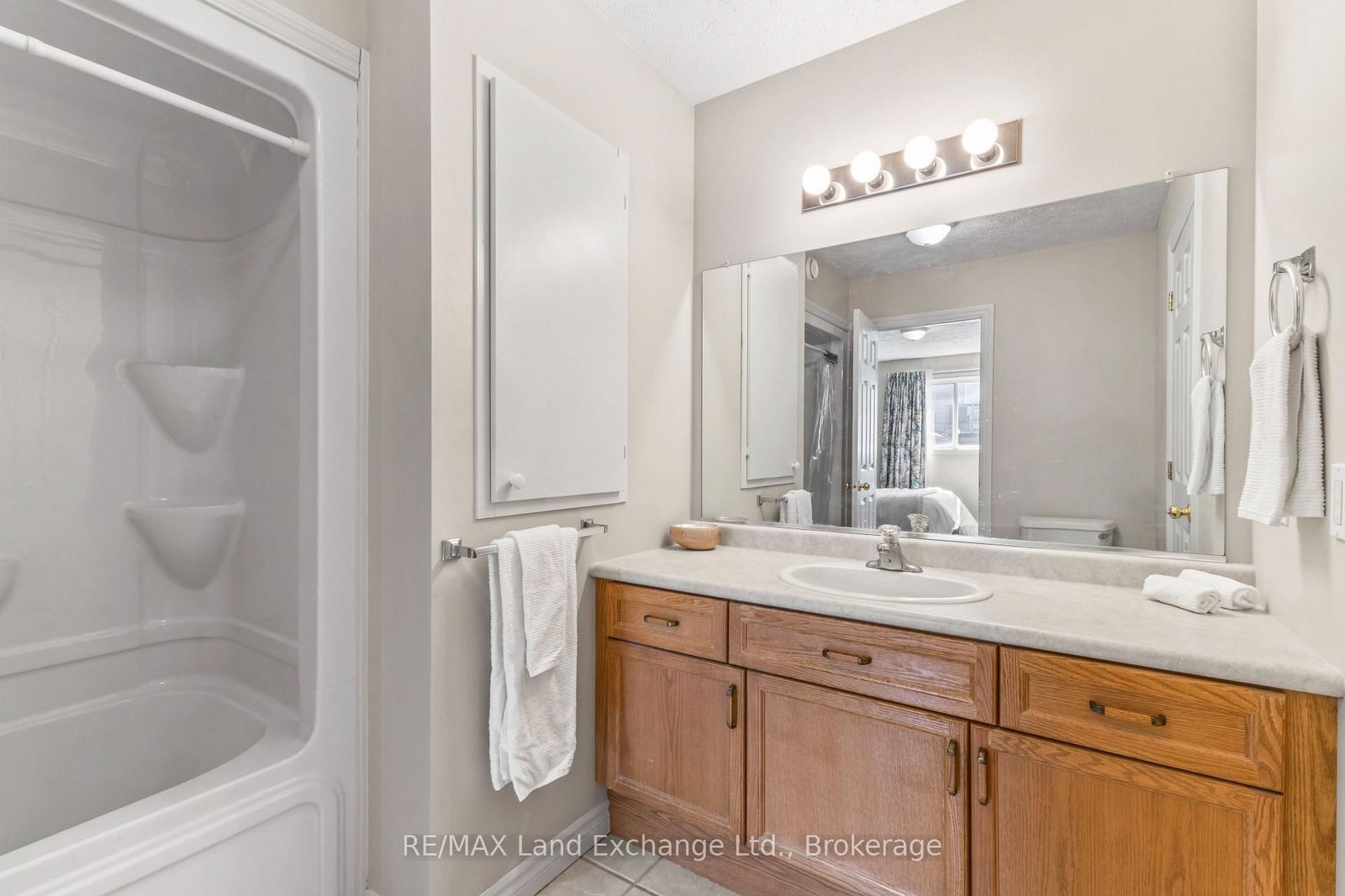 513 Peirson Avenue • Saugeen Shores, ON photo 21