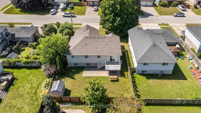 513 Peirson Avenue • Saugeen Shores, ON photo 3