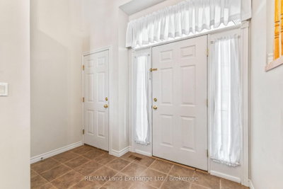 513 Peirson Avenue • Saugeen Shores, ON photo 9