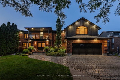 50 Roehampton Crt - Photo 1