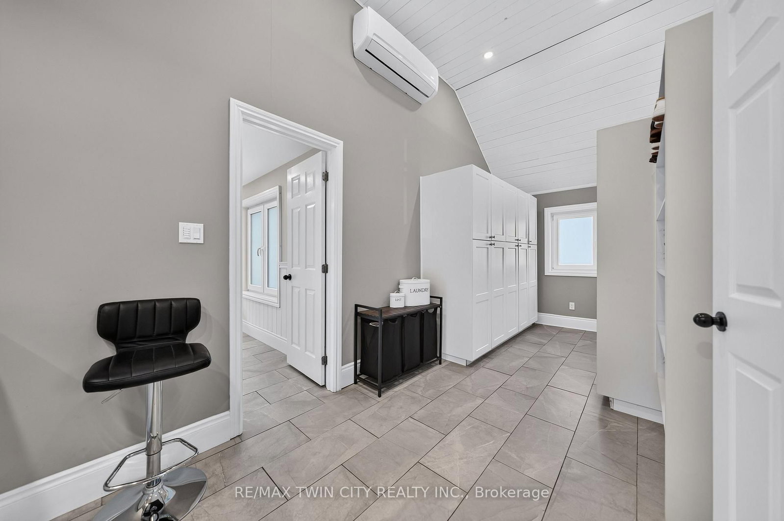 50 Roehampton Court • Kitchener, ON photo 27